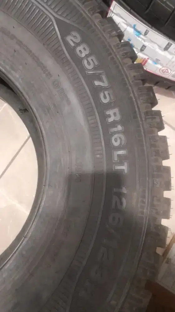 Ban R16 285/75/16 Hilux,Ranger,Cygnus,Landcruiser,vx100,vx200,dkk