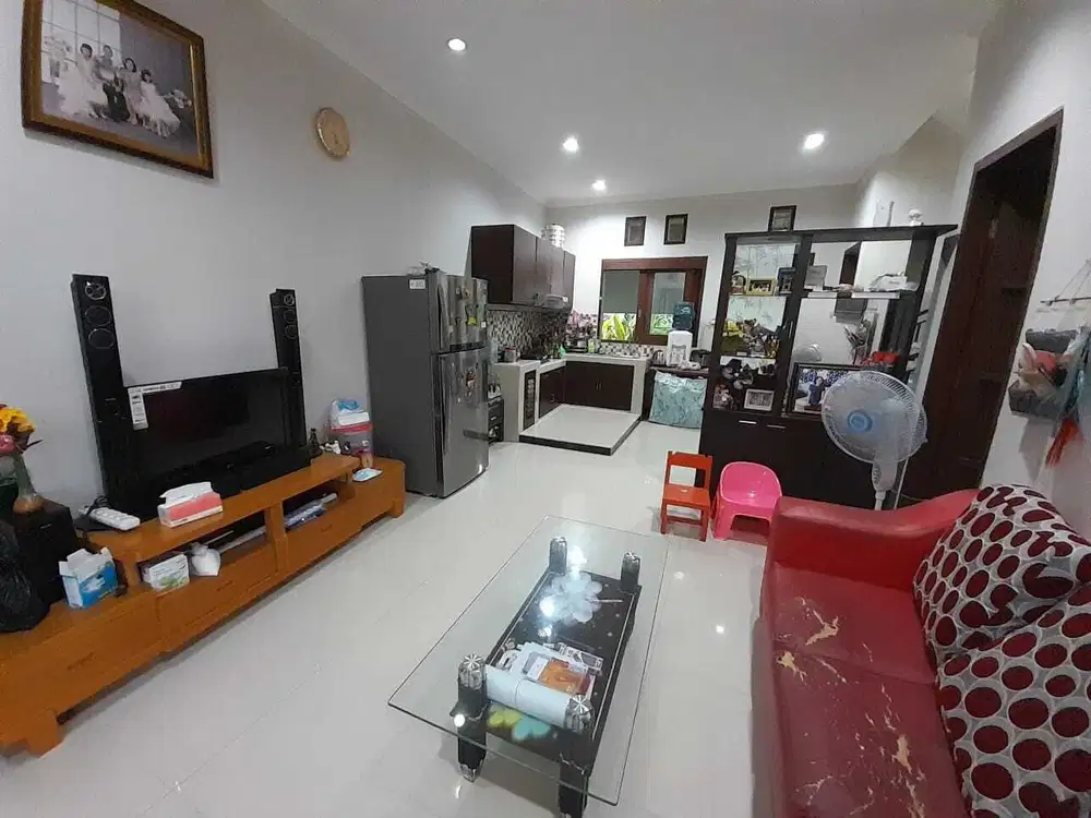 JUAL RUMAH 2 LANTAI BEBAS BANJIR SHM DI GATSU