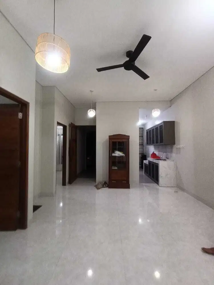 DISEWA RUMAH SIAP HUNI SEJUK BAGUS STRATEGIS DEKET AEONMALL SSR826