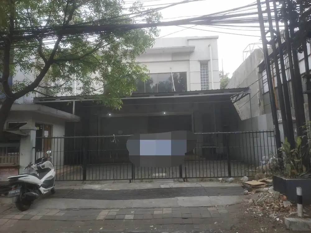 Disewakan Gedung 2 Lantai Samping Jalan Raya Kiaracondong Bandung