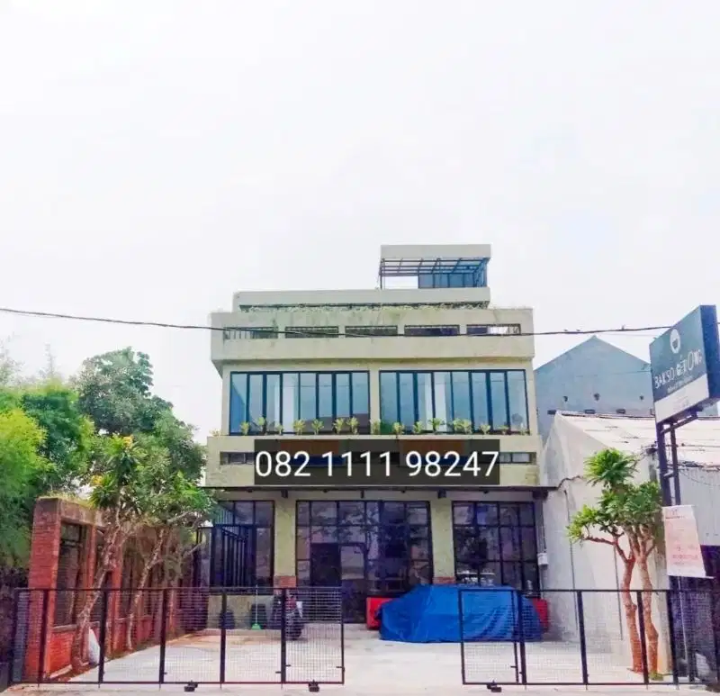 DIJUAL CEPAT RUKO ROOFTOP 3.5 LANTAI DI MARGONDA DEPOK