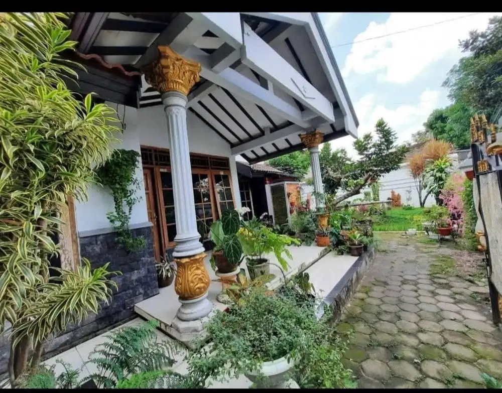 Rumah Tengah Kota Boyolali Jl. Jambu, Siswodipuran dkt patung Sudirman