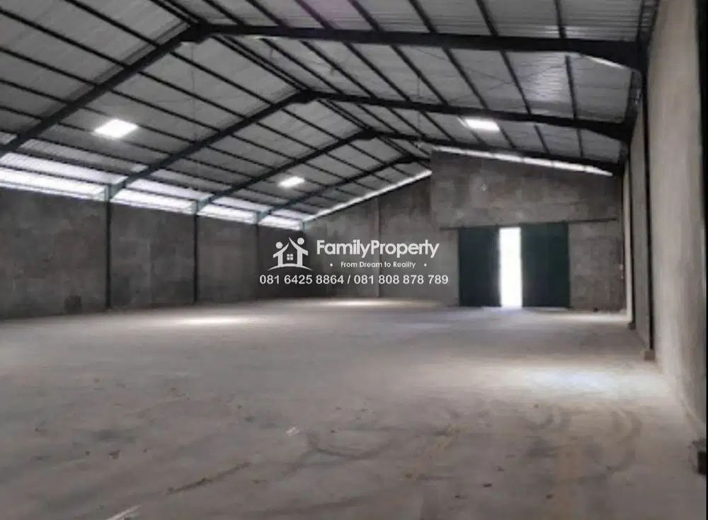 Gudang Siap Pakai Akses Kontainer di Semarang Barat