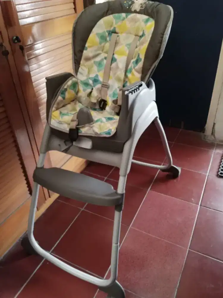 PreLoved High Chair (kursi makan anak) kondisi mulus + meja
