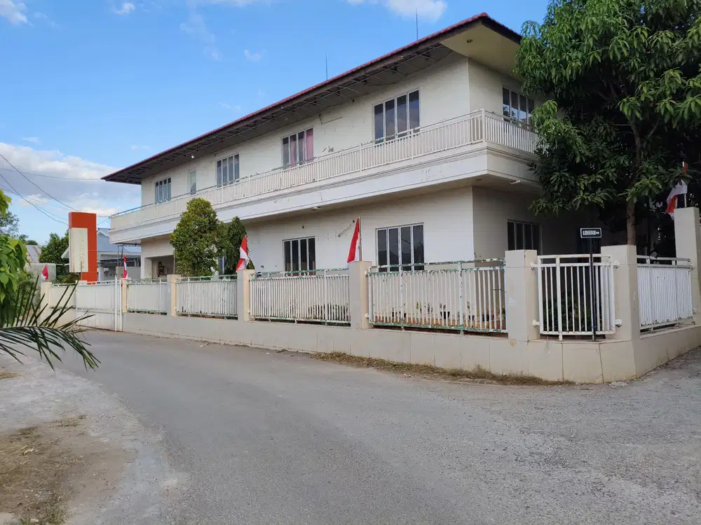 Bangunan Bekas Sekolah Lokasi Strategis di Liliba - NTT!