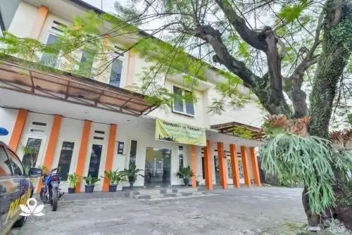 Hotel Pusat Kota Area Bisnis Dkt Gedung Sate Surapati Cikutra Pahlawan