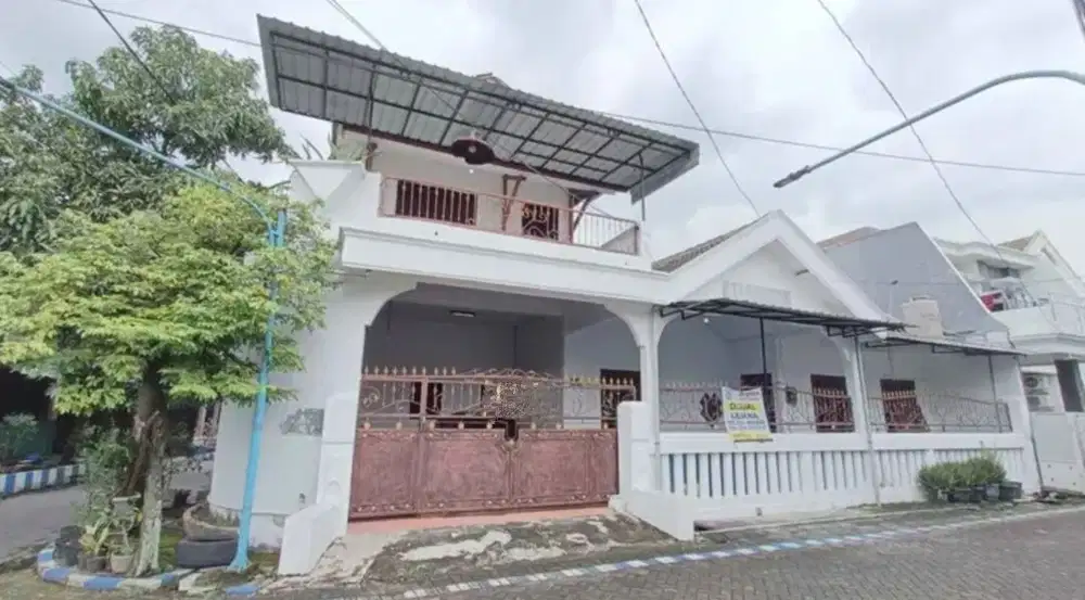 Pusat Kota!Rumah Hook Pucang Indah Sidoarjo