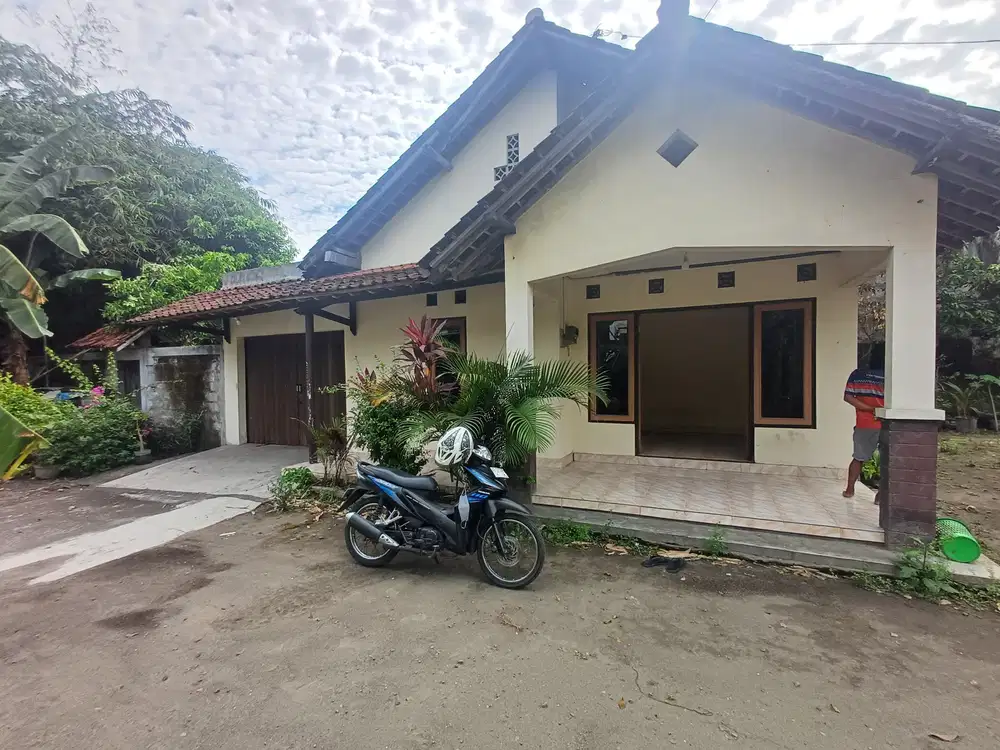 Rumah sewa area kampus STPN titibumi