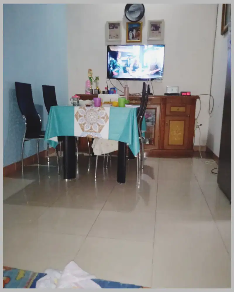 Dijual cepat rumah asri Srengseng Kembangan