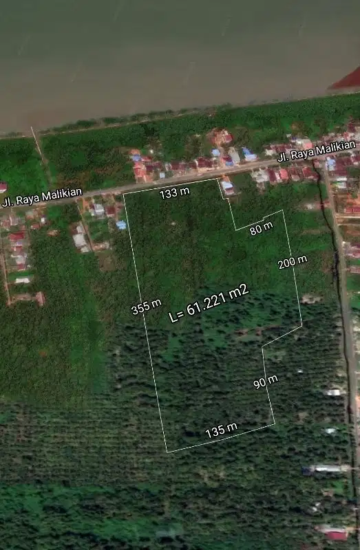 Tanah industri Dekat Pelabuhan Internasional