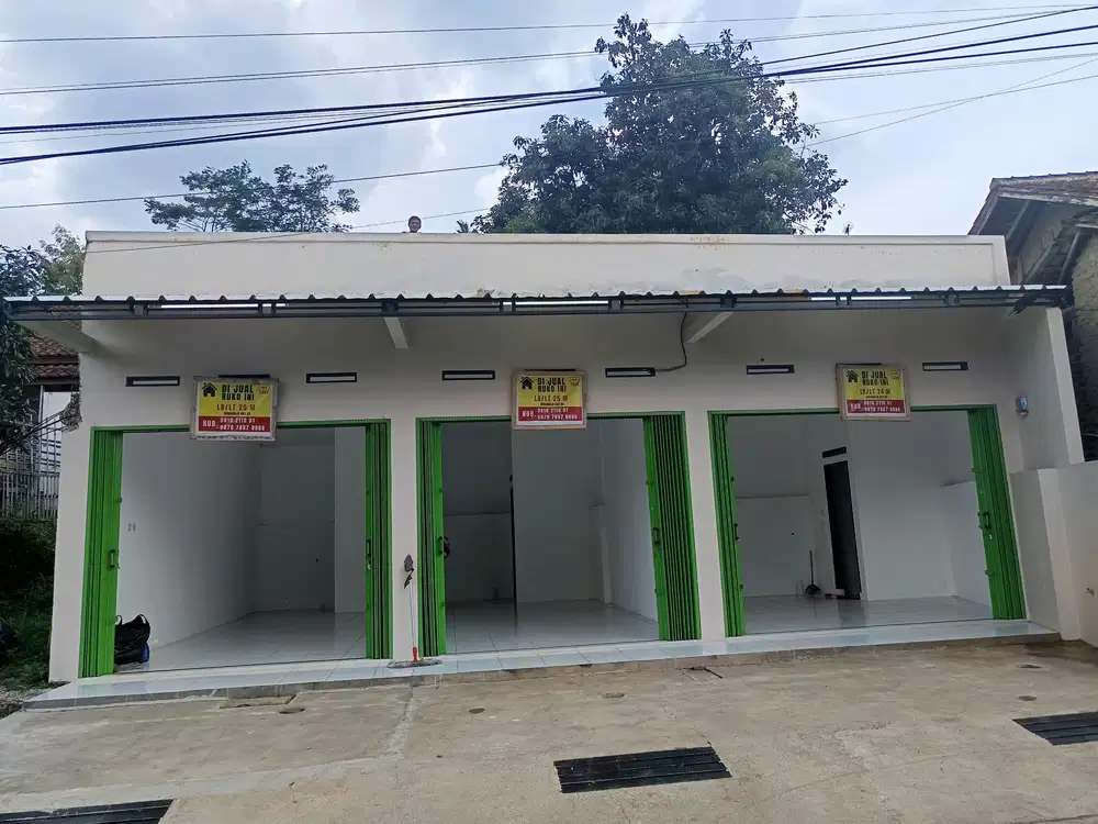 Ruko dekat gerbang perumahan manglayang