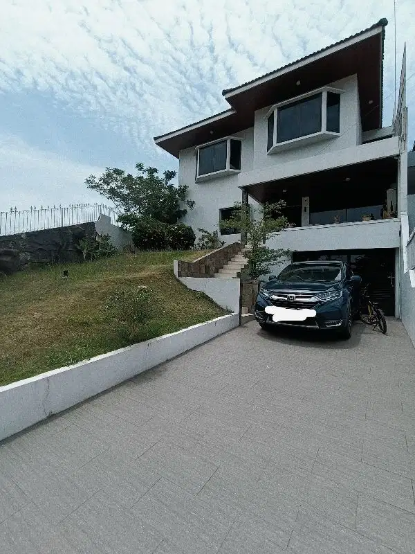 Dijual Rumah Vila  Shangrila Sekupang batam