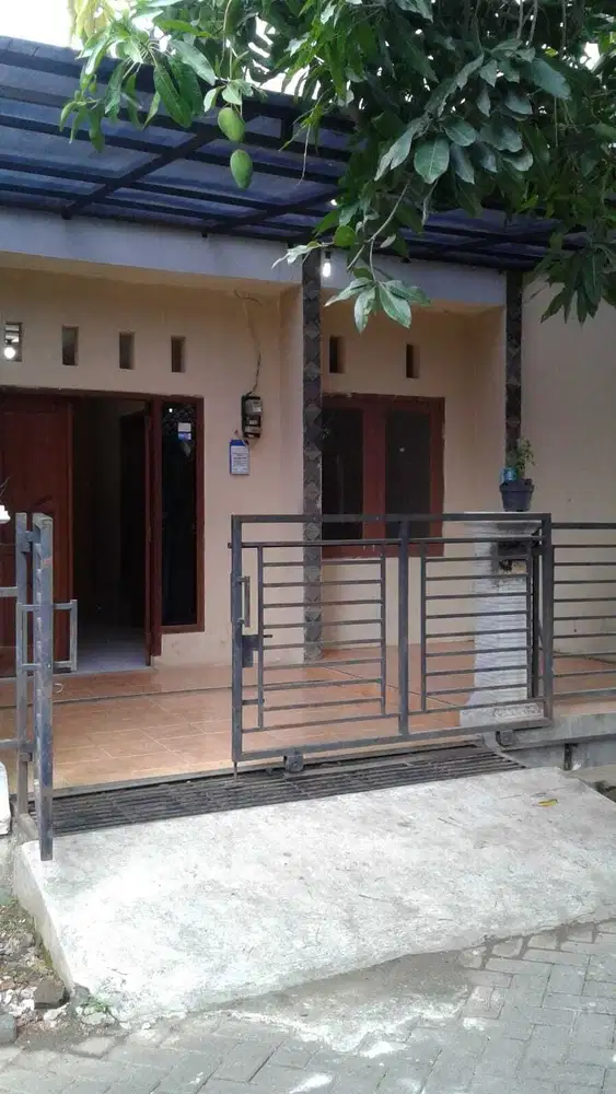 Rumah di BSB Jatisari