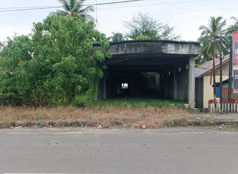 Dijual Tanah dan Bangunan Seluas 898 m2 di Lolak - Sulawesi Utara