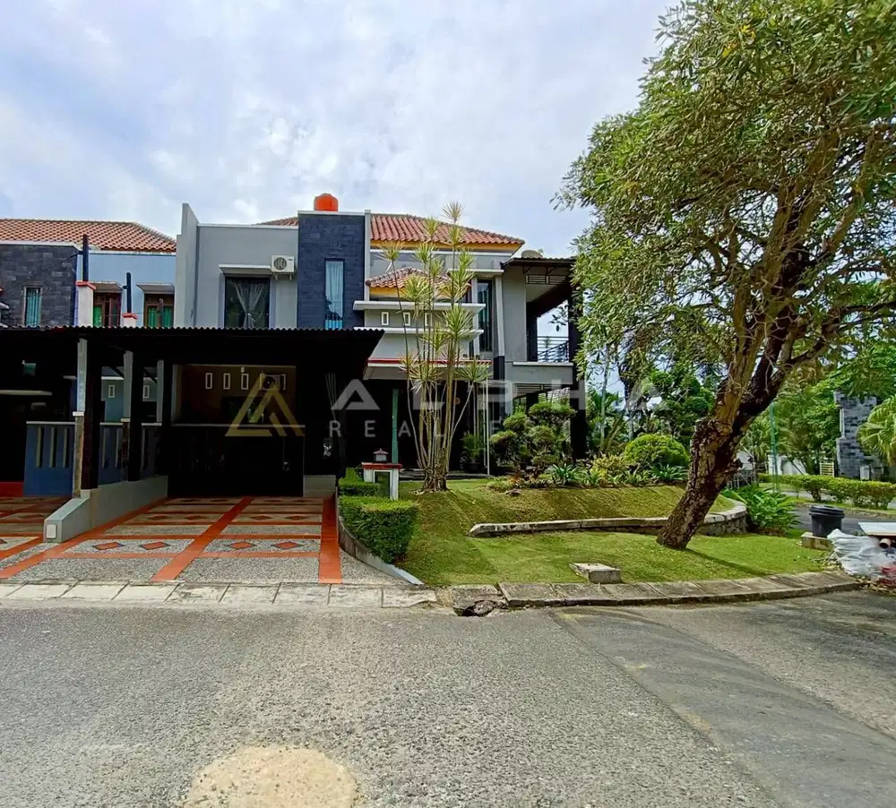 Disewakan Rumah Hook 2 Lantai di Sukajadi, Batam Center