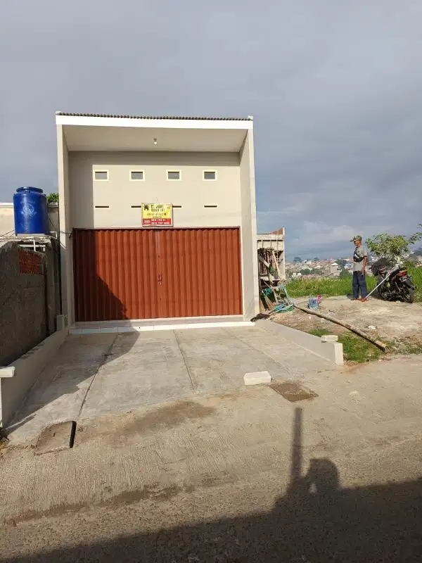 Ruko pinggir Jln Trusan Villa Bandung Indaj