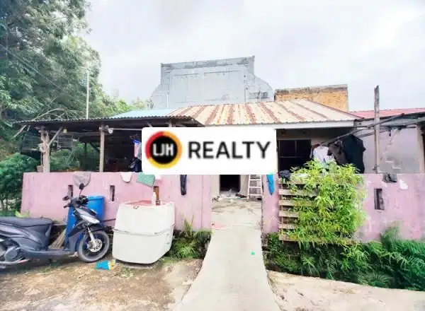 Rumah Hook Di Perumahan Taman Sari Hijau Tiban Dekat Jalan Utama