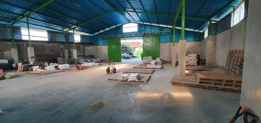 FOR SALE GUDANG BAGUS COCOK UNTUK USAHA LOKASI STARTEGIS TABANAN