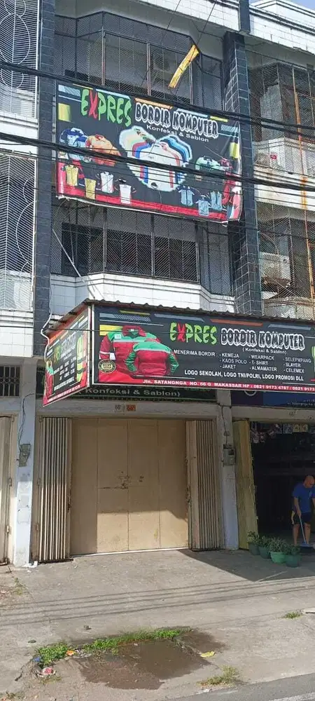 Ruko 3 Lantai Cocok untuk Kegiatan Usaha di Bontoala, Makassar