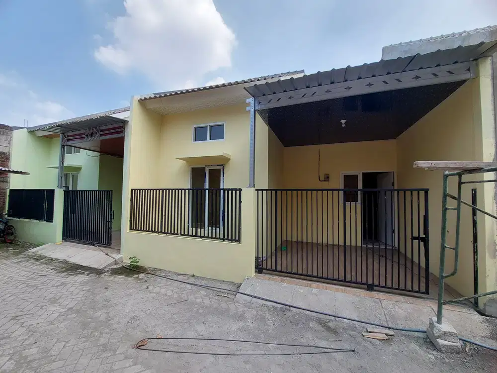 Taman Sidoarjo | Rumah Baru 57 m² Wage Aloha Bangah Pepelegi Surabaya