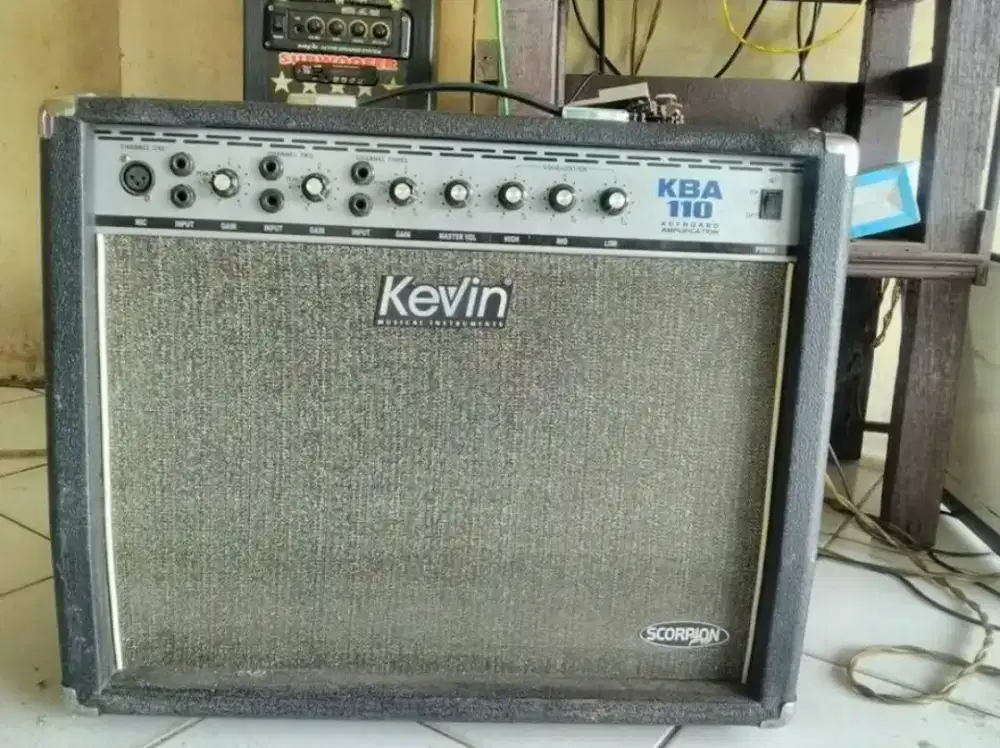 Ampli keyboard Kevin