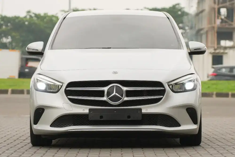TERMURAH DI PASARAN! Mercedes Benz B200 1.3 Progressive Line 2021
