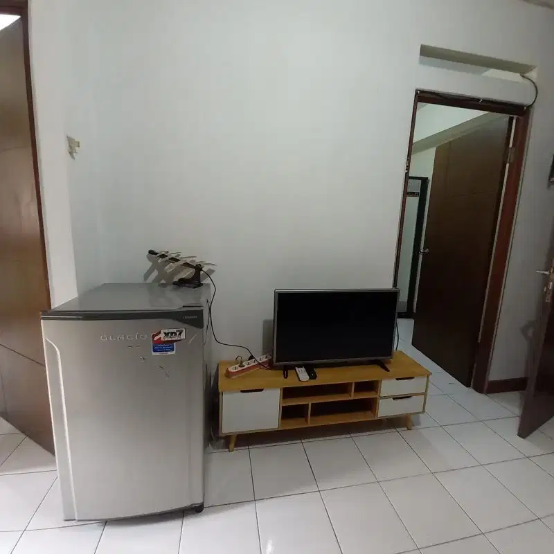 Sewa Bulanan Murah Apt Gateway Ahmad Yani Cicadas 2br Lt3