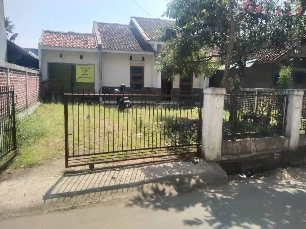 Rumah kbn Hui Tanjungsari hakaman luas