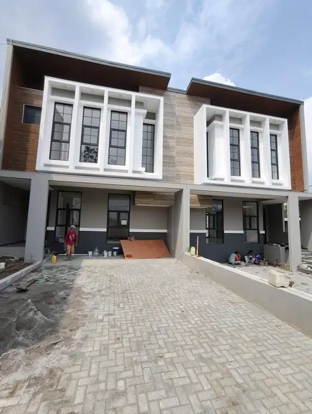 rumah baru tanah luas  di pondok hijau setiabudi