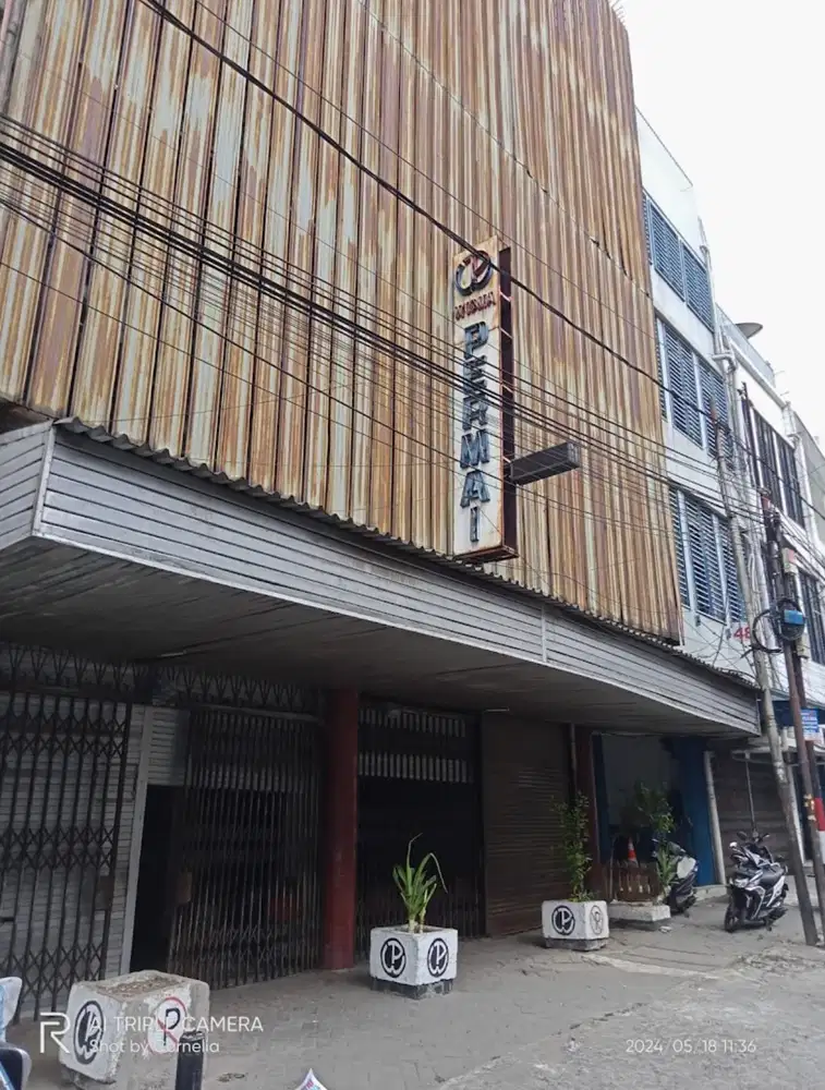 Sewa Kamar Harian Campur, Toilet Dalam