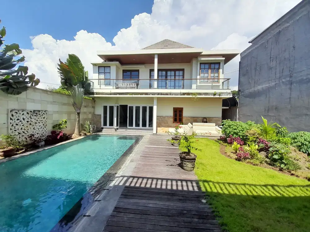 JUAL VILLA MEWAH OCEAN VIEW DAN SAWAH DI KETEWEL GIANYAR