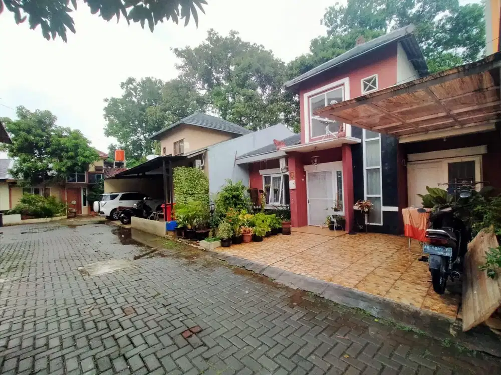 Jual rumah butuh cepat di komplek Kramat jati Jakarta Timur