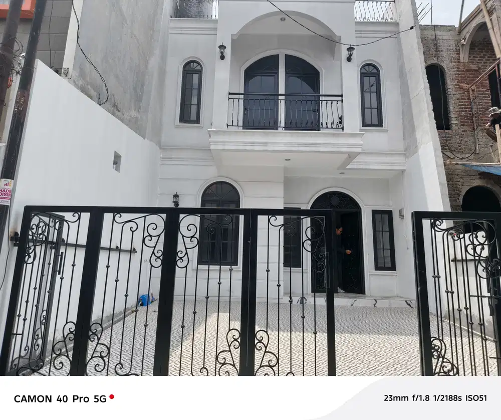 Rumah baru desain American modern di tengah kota bandung  bkr pasir sa