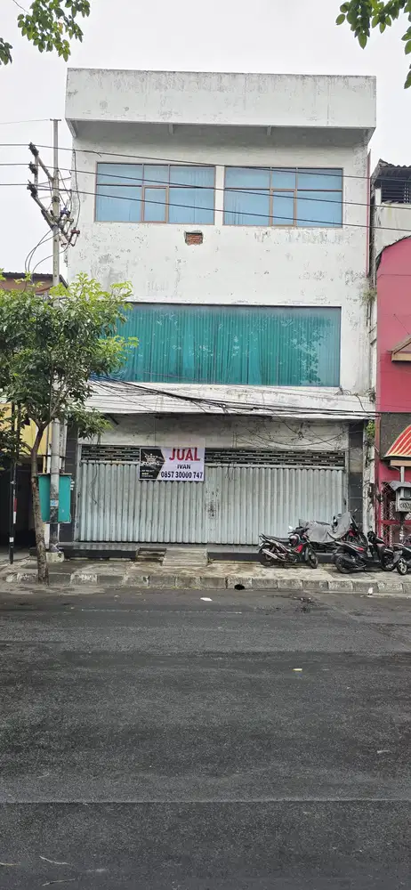 Surabaya Kota. Pasar Besar, komersial area