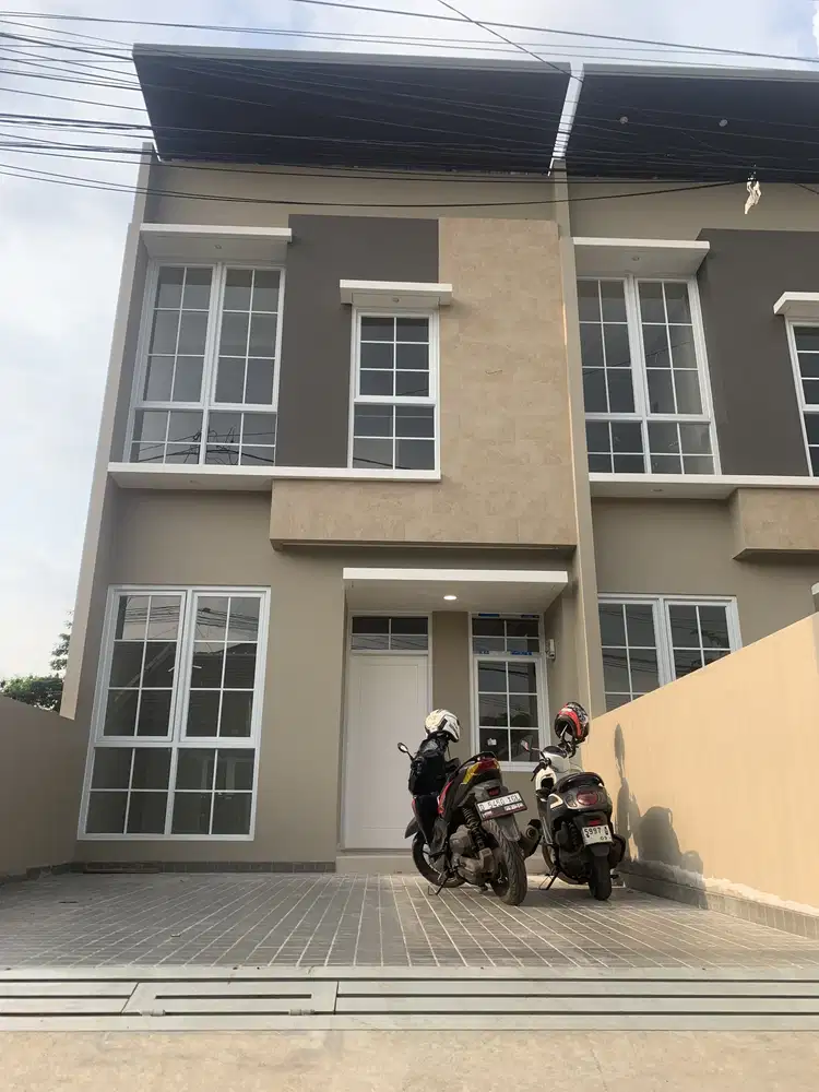 Rumah baru 4 kamar di arcamanik cisaranten