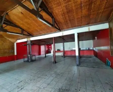 Disewakan Tempat Usaha Luas dan Strategis Soekarno Hatta