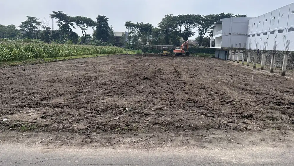 Disewakan Tanah Strategis - siap digunakan usaha apa saja