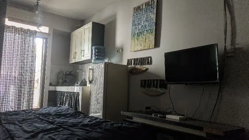 Harian Apartemen Gateway Ahmad Yani Cicadas Dekat TSM Studio