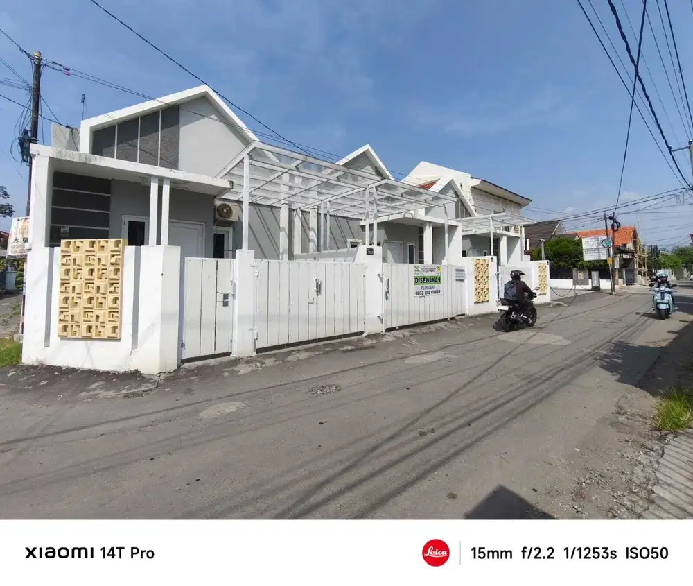 Rumah minimalis semi furnished di Tuparev Cirebon