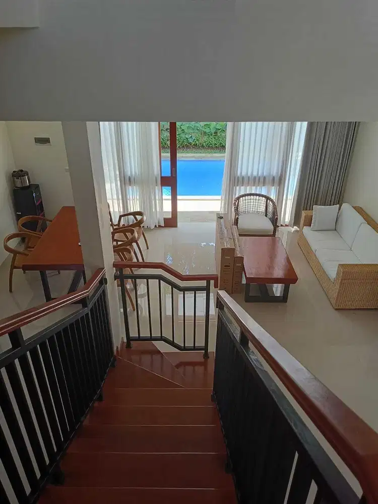 FOR RENT VILLA BARU 3BR FURNISHED AMAN NYAMAN BIG POOL BIG GARDEN UBUD