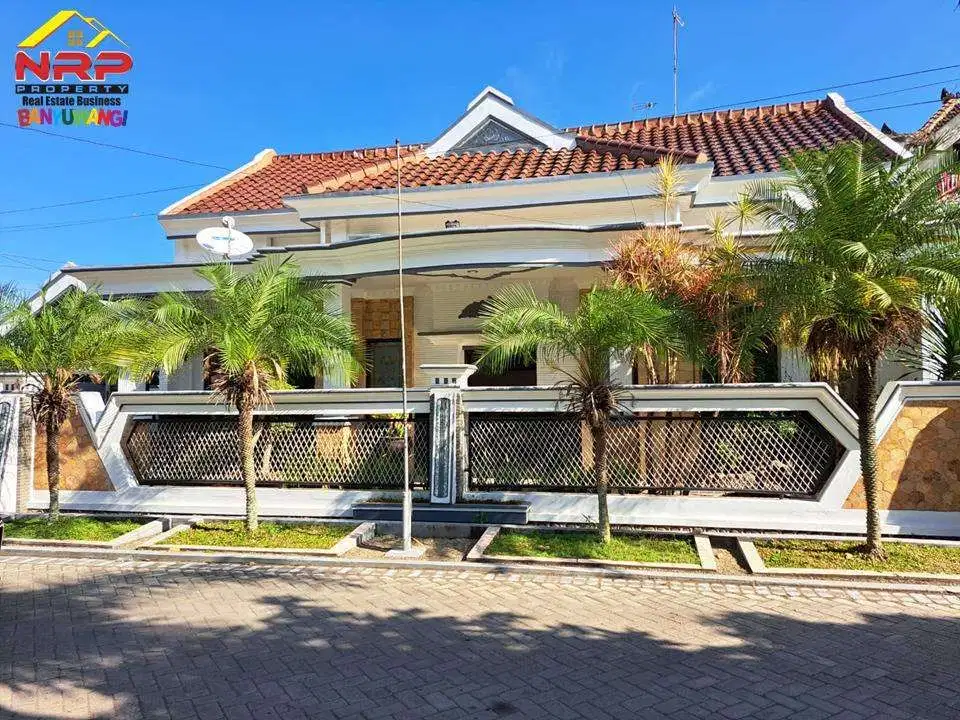 Dijual Rumah 2 Lantai Siap Huni di Perum. Kedungringin Indah, Muncar