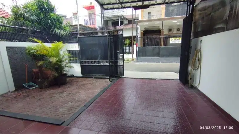 Rumah Keluarga Pondok Kelapa