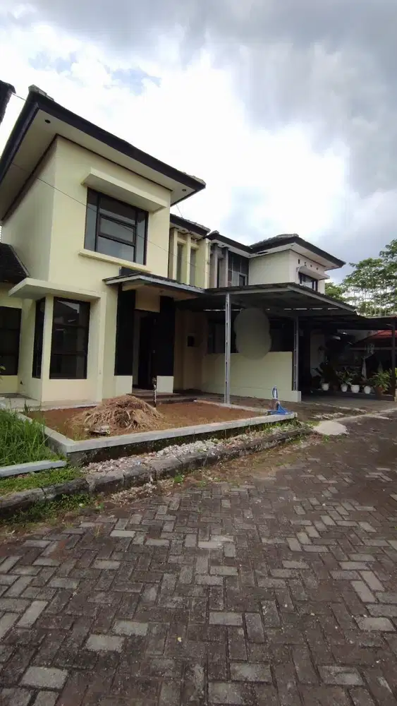 Rumah Pusat Kota Sukabumi Sudah Renovasi Surya Kencana Residen