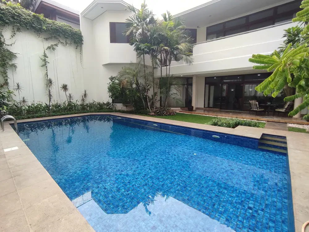 Rumah Area Simprug Permata Hijau