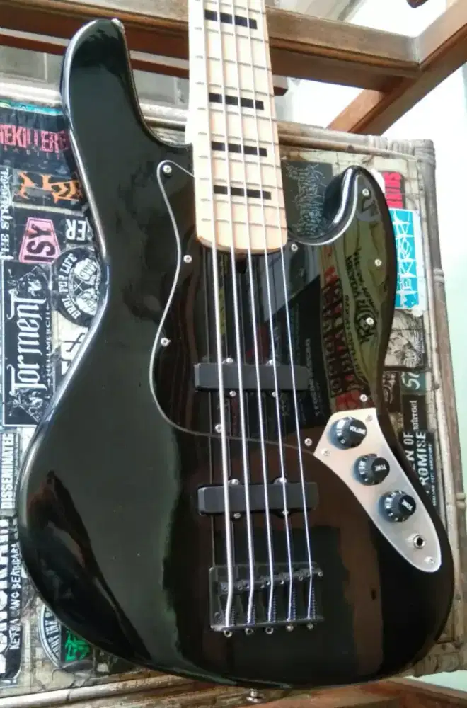 Bass Fender 5string