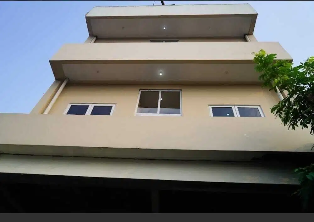 DIJUAL CEPAT MURAH KOS KOSSAN PUTRA & PUTRI