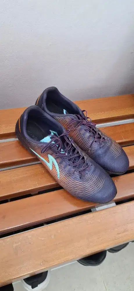 *DIJUAL CEPAT* SPECS ULTRA LIGHTSPEED ACCELRTATOR