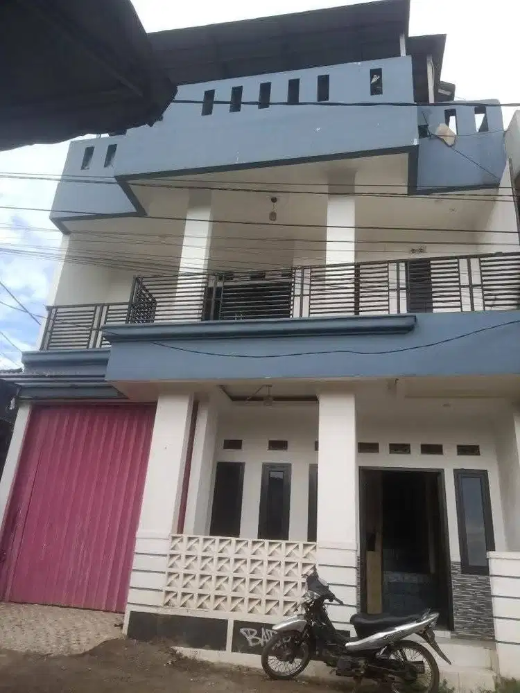 Dijual Rumah 3 Lantai Di Selatan Kota Bogor