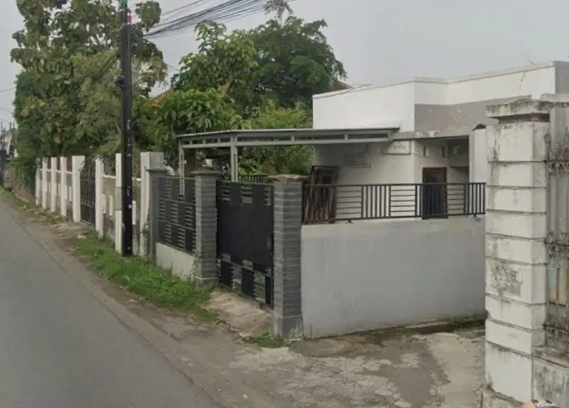 RUMAH INDUK PLUS KOS KAMAR MANDI DALAM JLN MAYOR SUJADI TULUNGAGUNG