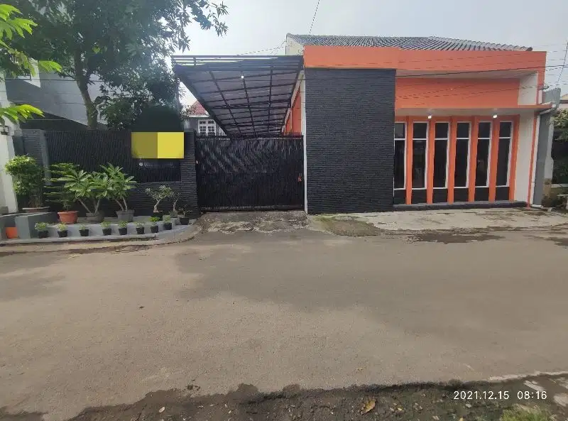 Rumah siap pakai bangunan kokoh dekat Grage city Mall